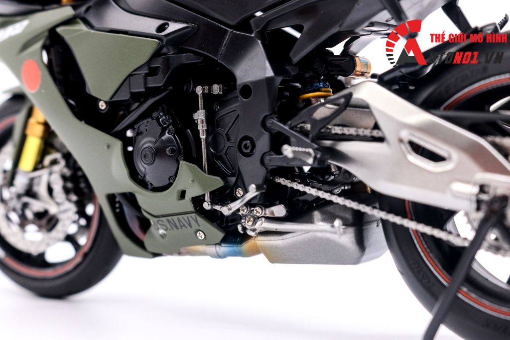 MÔ HÌNH XE YAMAHA YZF R1M US.NAVY GREEN ARMY 1:12 TAMIYA D070