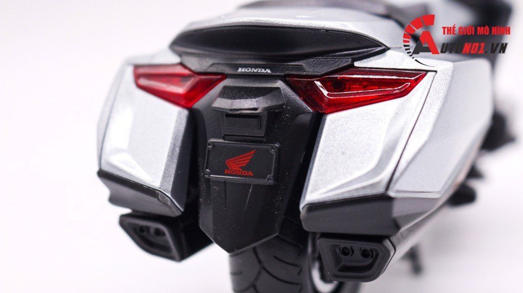  Mô hình xe Honda Goldwing 2020 tỉ lệ 1:12 Welly MT12001 