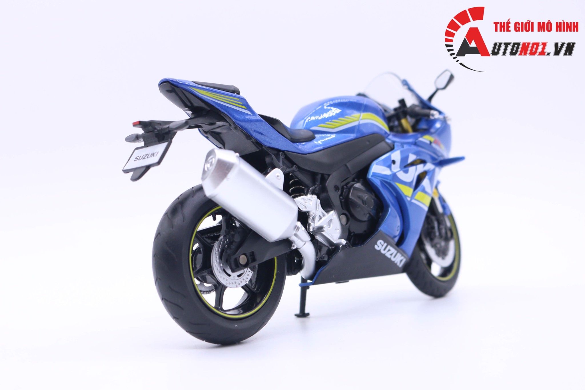  Mô hình xe Suzuki Gsx-R1000 tỉ lệ 1:12 CCA 31489 7207 