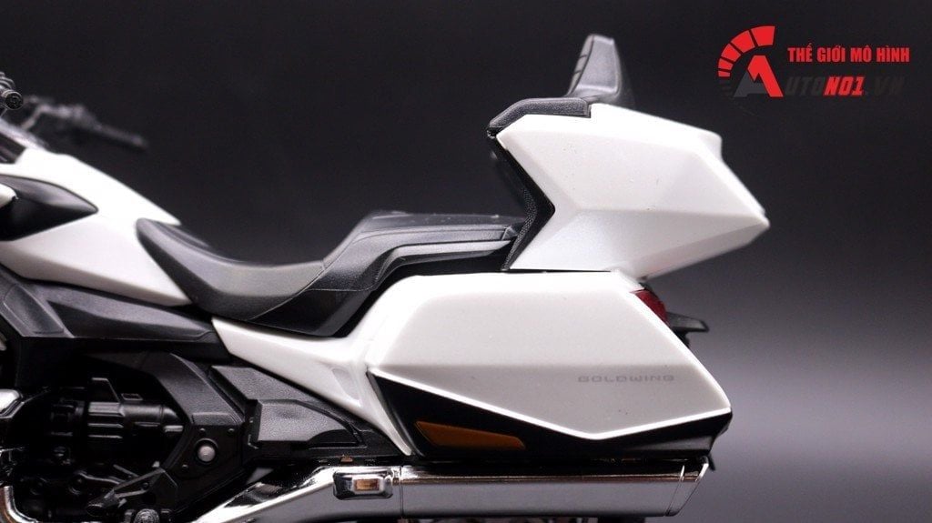  Mô hình xe Honda Goldwing 2020 tỉ lệ 1:12 Welly MT12001 