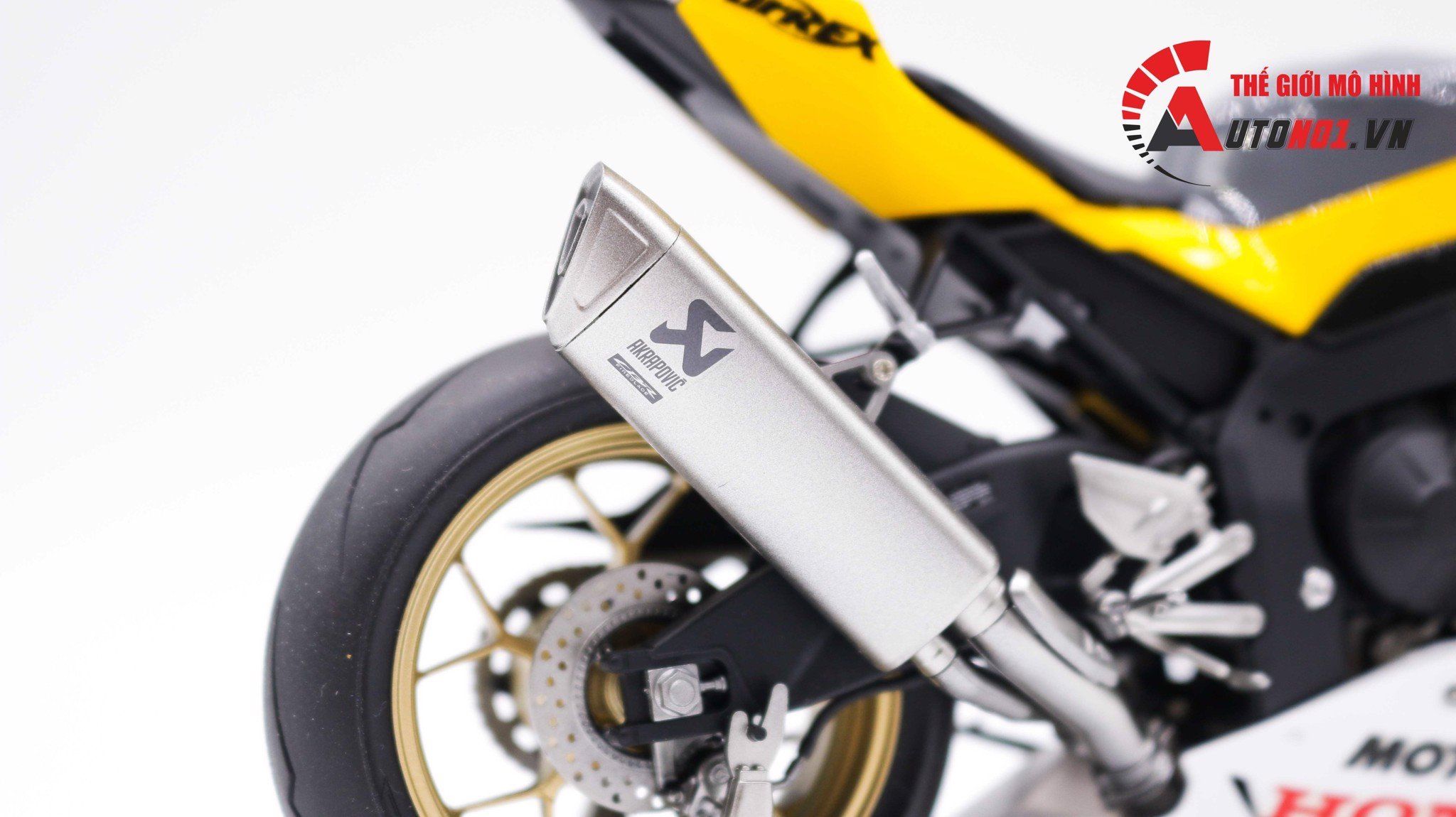  Mô hình xe cao cấp Honda Cbr 1000rr Yellow Bee 1:12 Tamiya D122 