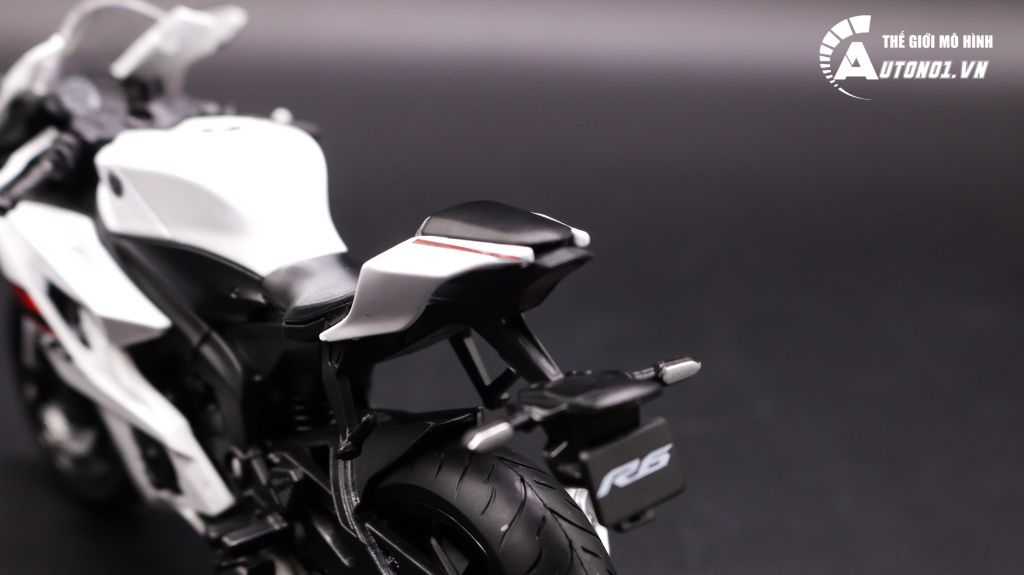 MÔ HÌNH XE YAMAHA YZF R6 2020 WHITE 1:12 WELLY 7495