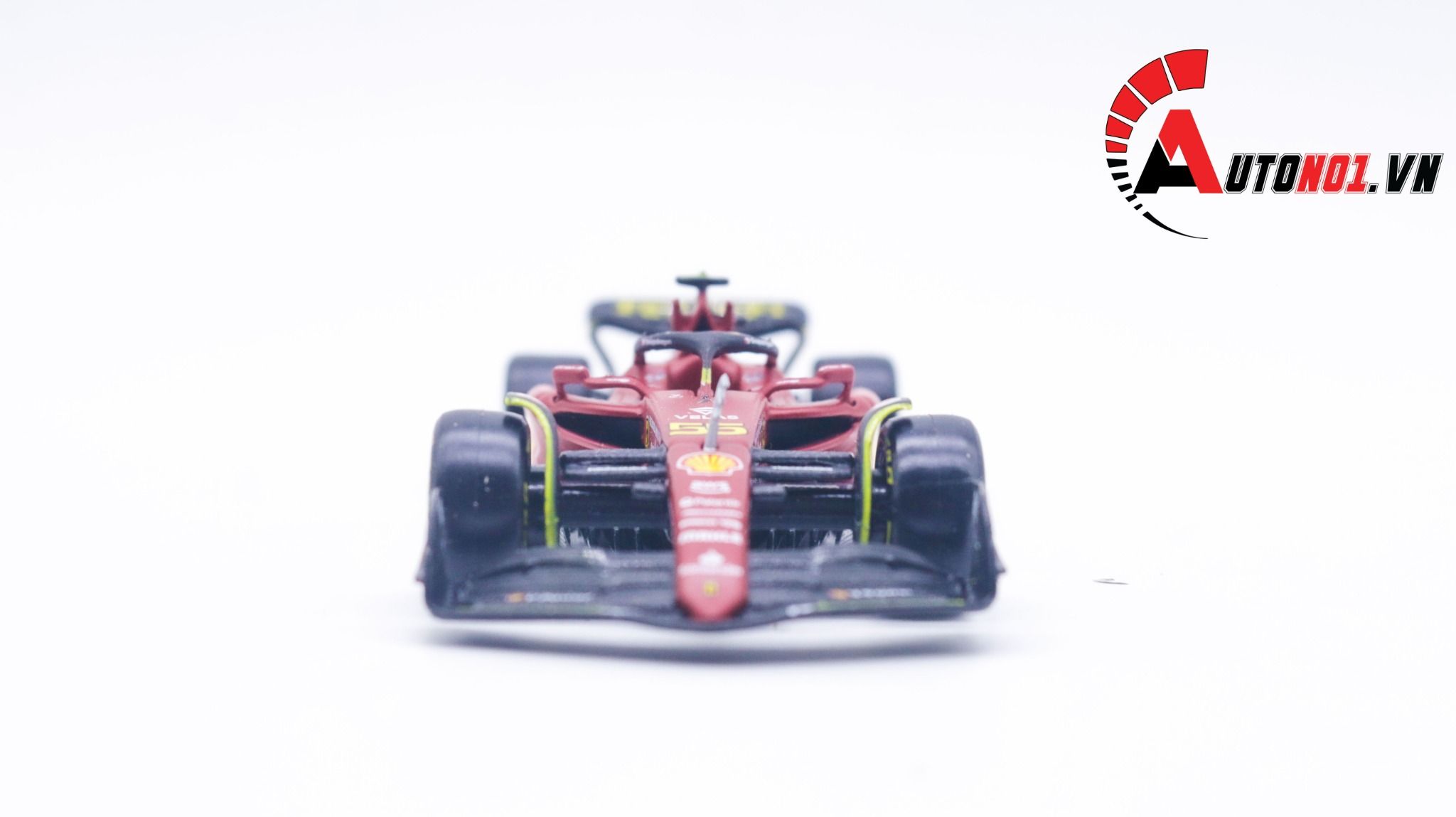  Mô hình xe đua F1 - 75 Ferrari #55 Carlos Sainz 2022 tỉ lệ 1:43 Bburago OT209 