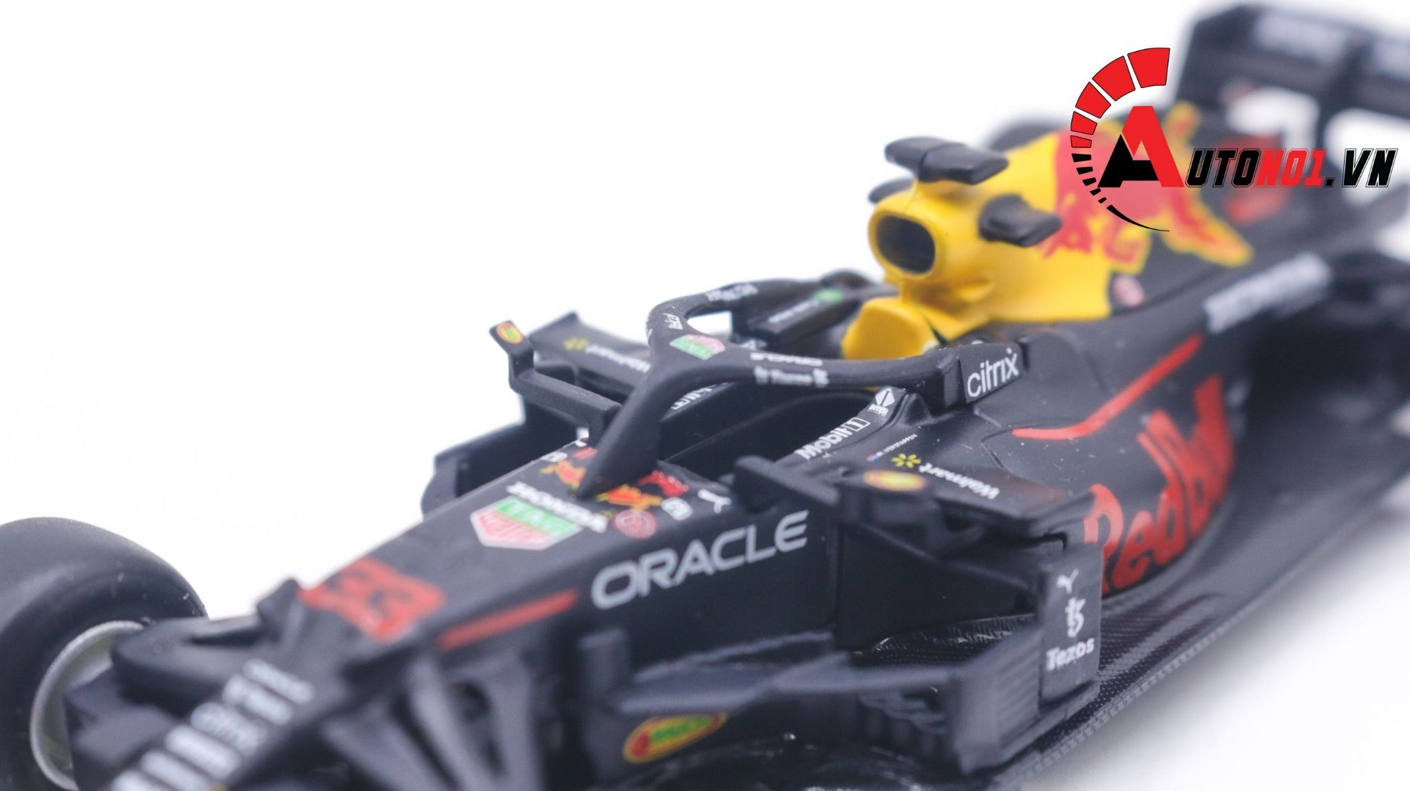  Mô hình xe đua F1 Red Bull Racing Honda RB16 #33 Max Verstappe 2021 tỉ lệ 1:43 Bburago OT208 