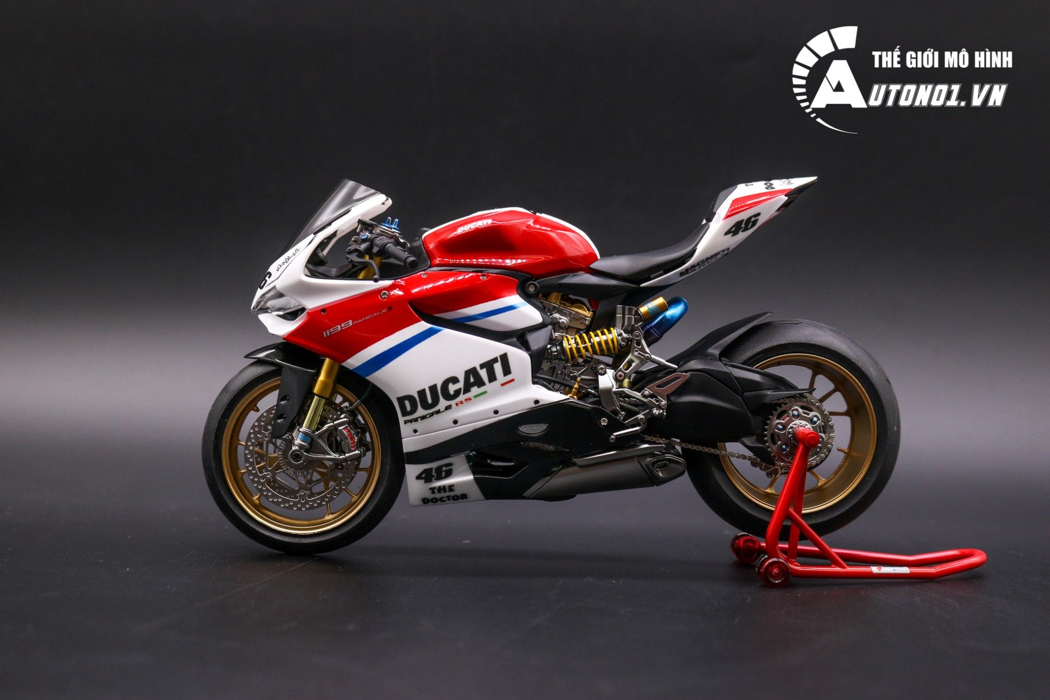  Mô hình Ducati 1199 Panigale S Custom No.46 lên đồ kim loại & nồi massa 1:12 Tamiya D072 