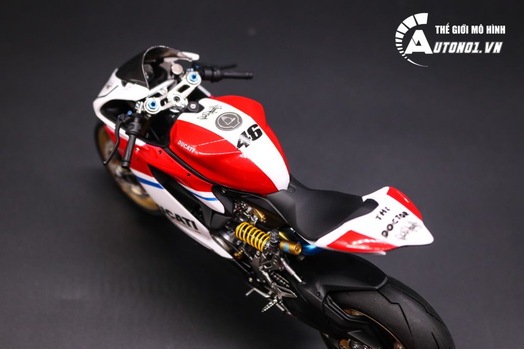 MÔ HÌNH DUCATI 1199 PANIGALE S CUSTOM NO.46 LÊN ĐỒ KIM LOẠI & NỒI MASSA 1:12 TAMIYA D072