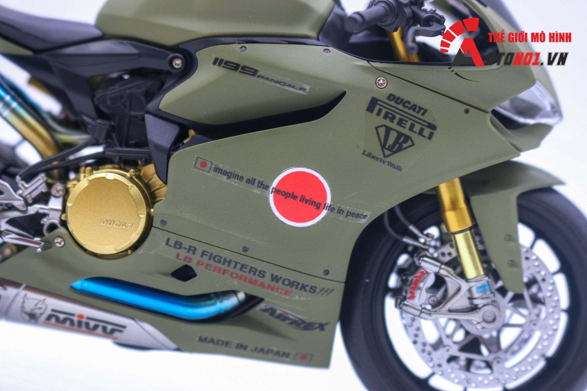  Mô hình xe Ducati 1199 Panigale S Liberty Walk Army 1:12 Tamiya D071 