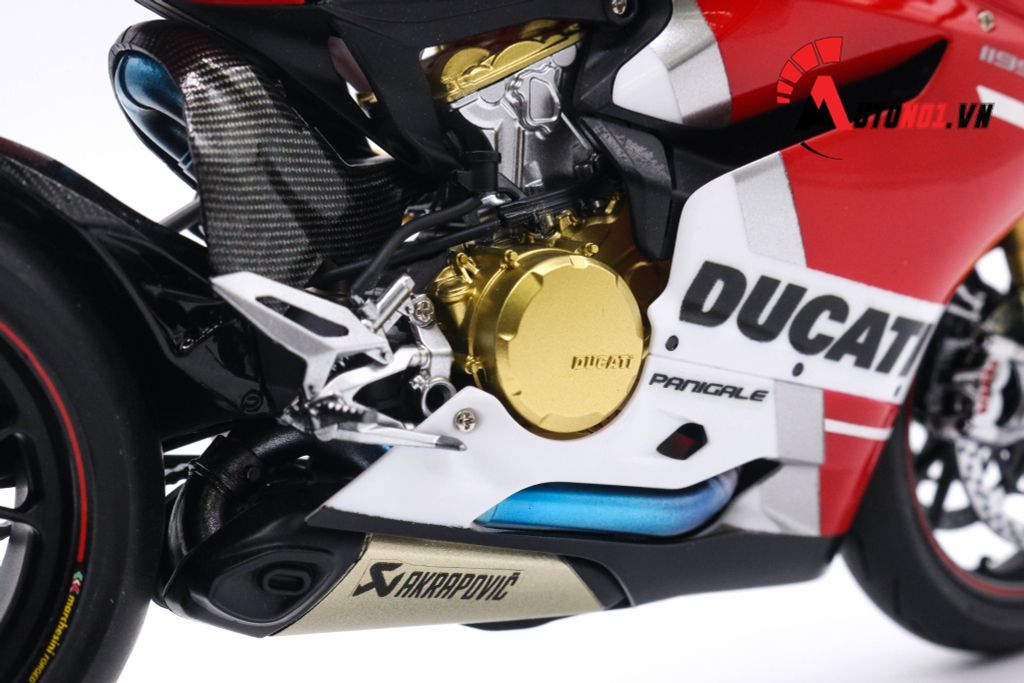 MÔ HÌNH CAO CẤP DUCATI 1199 PANIGALE CUSTOM V4 S CORSE 1:12 TAMIYA D051