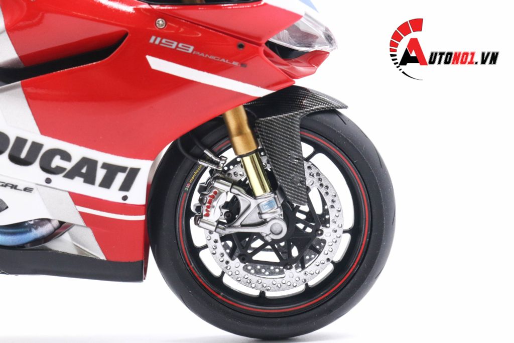 MÔ HÌNH CAO CẤP DUCATI 1199 PANIGALE CUSTOM V4 S CORSE 1:12 TAMIYA D051