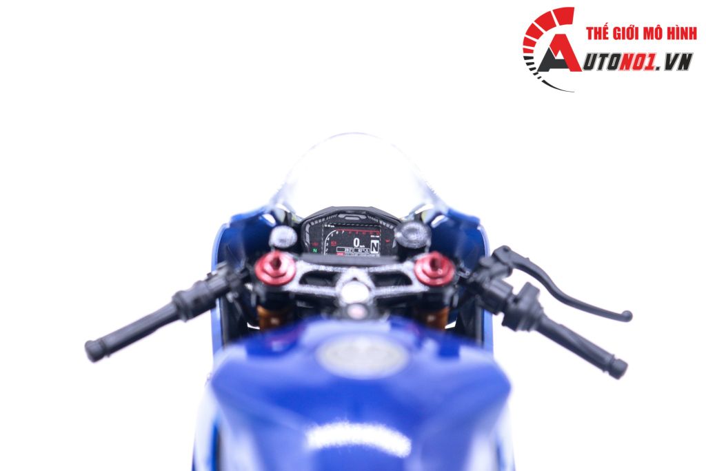 MÔ HÌNH DUCATI 1199 PANIGALE S CUSTOM RED BULL NỒI KHÔ 1:12 TAMIYA D075