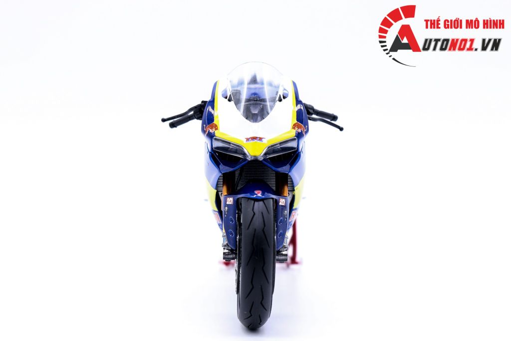 MÔ HÌNH DUCATI 1199 PANIGALE S CUSTOM RED BULL NỒI KHÔ 1:12 TAMIYA D075