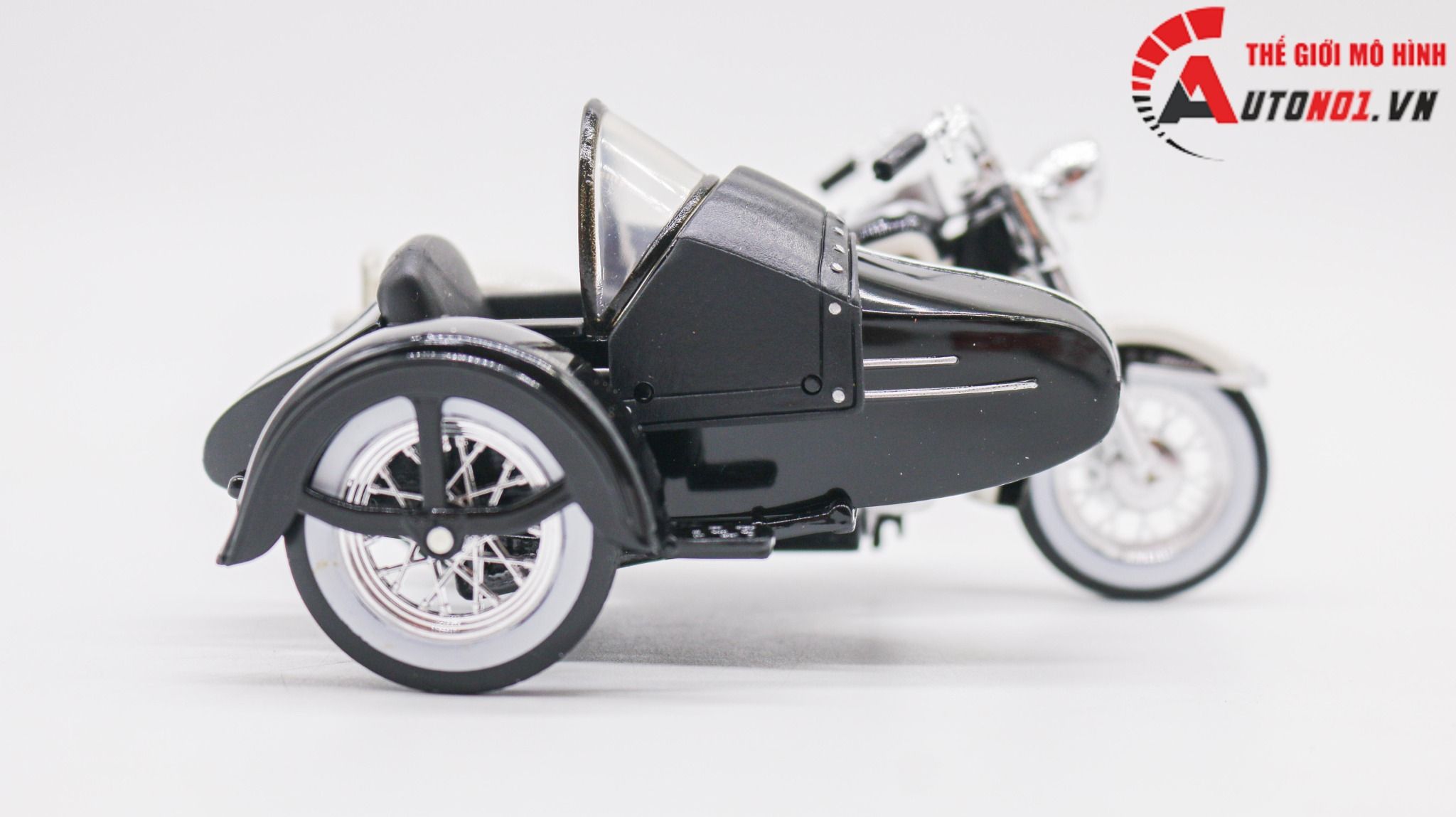  Mô hình xe Harley Davidson Side Car 1958 Flh Duo Glide 1:18 Maisto 1790d 