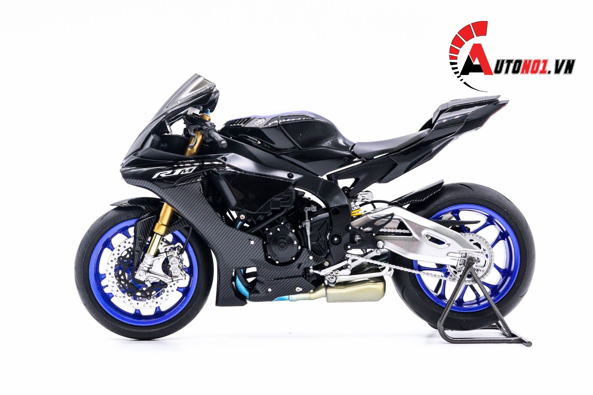  Mô hình xe Yamaha Yzf R1m Custom Carbon Fiber 1:12 Tamiya D053 