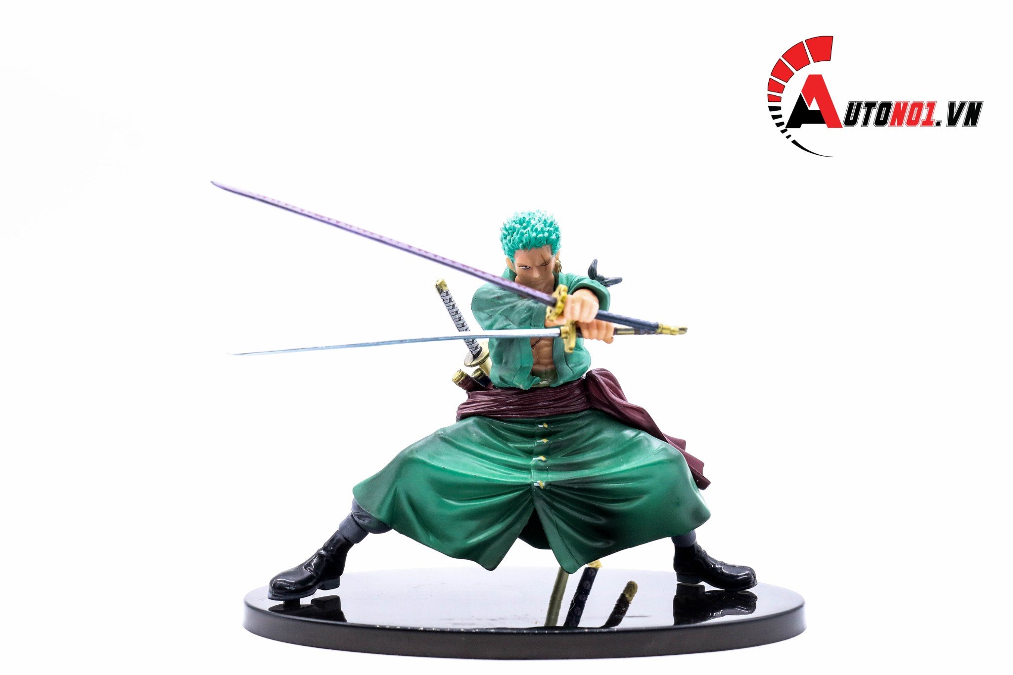 MÔ HÌNH NHÂN VẬT ONE PIECE ZORO