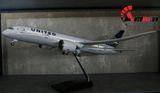  Mô hình máy bay American United Boeing B787 47cm tỉ lệ 1:157 có đèn led tự động theo tiếng vỗ tay hoặc chạm MB47024 