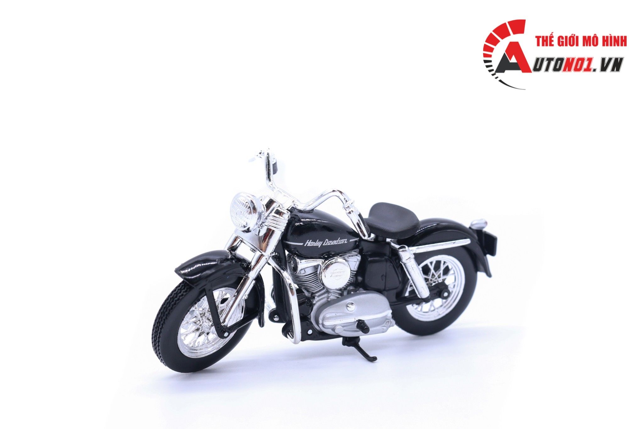  Mô hình xe Harley Davidson 1952 k model 1:18 Maisto MT18021 