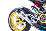  Mô hình xe Ducati 1199 Panigale Full Carbon 1:12 Tamiya 6519 