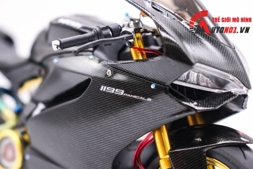 MÔ HÌNH XE DUCATI 1199 PANIGALE FULL CARBON 1:12 TAMIYA