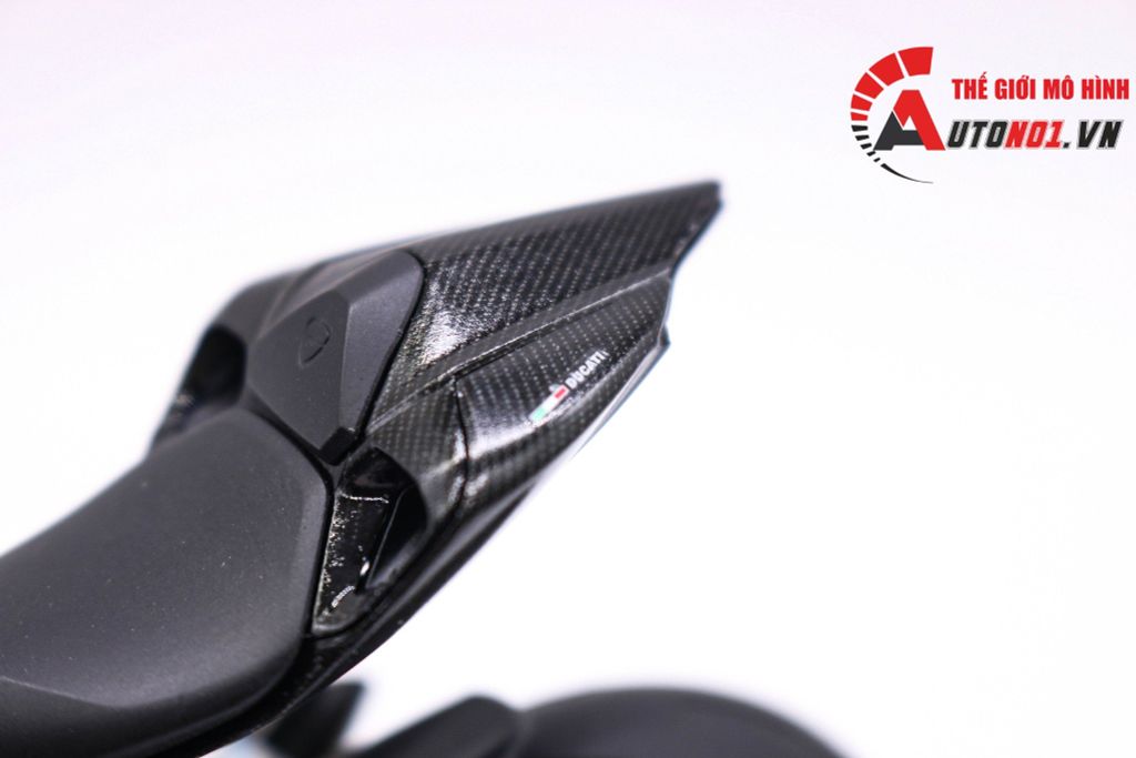 MÔ HÌNH XE DUCATI 1199 PANIGALE FULL CARBON 1:12 TAMIYA