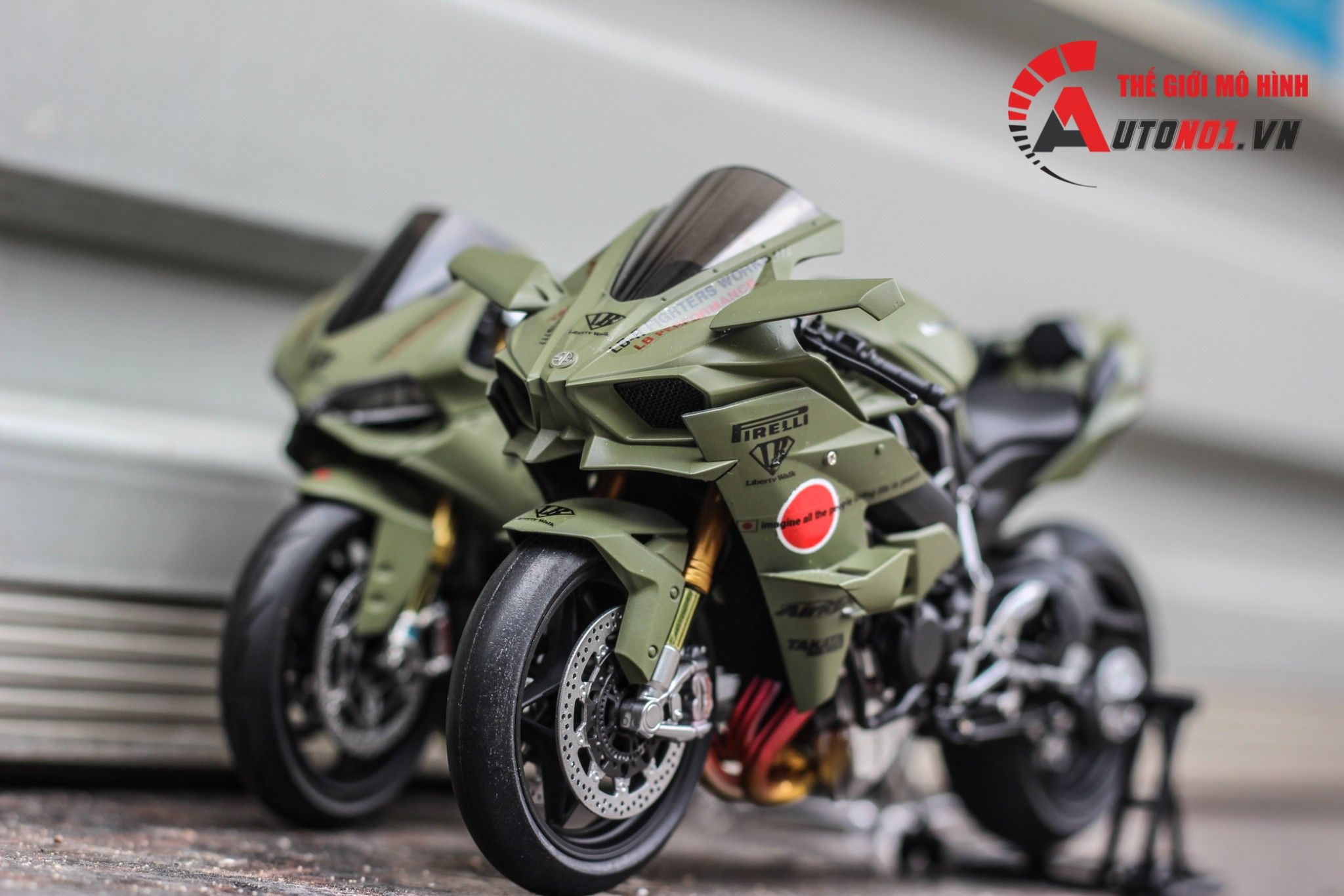  Mô hình xe Kawasaki H2r Custom Liberty Walk Army 1:12 Tamiya D078 