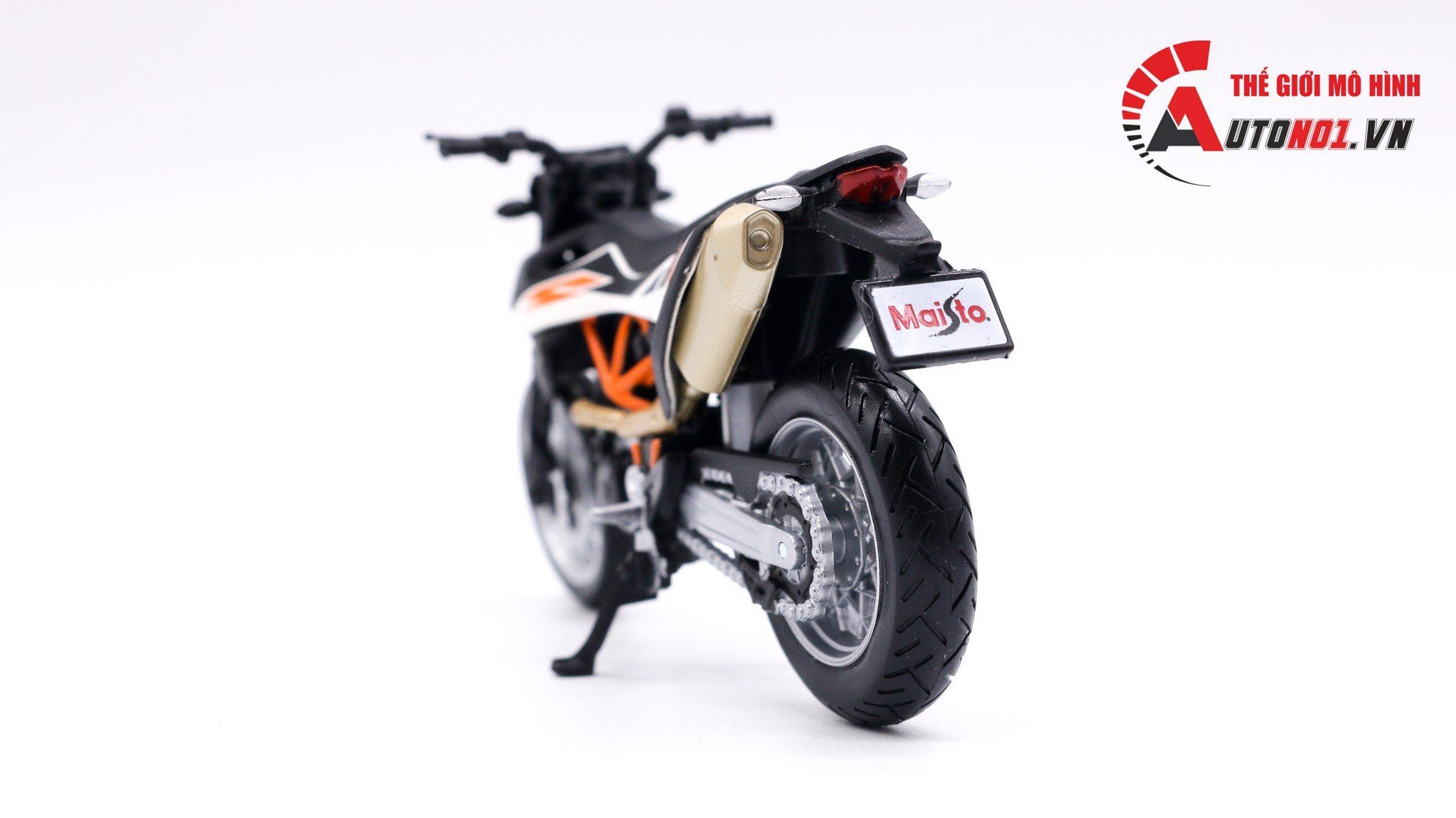  Mô hình xe Ktm 690 1:18 Maisto 7531 