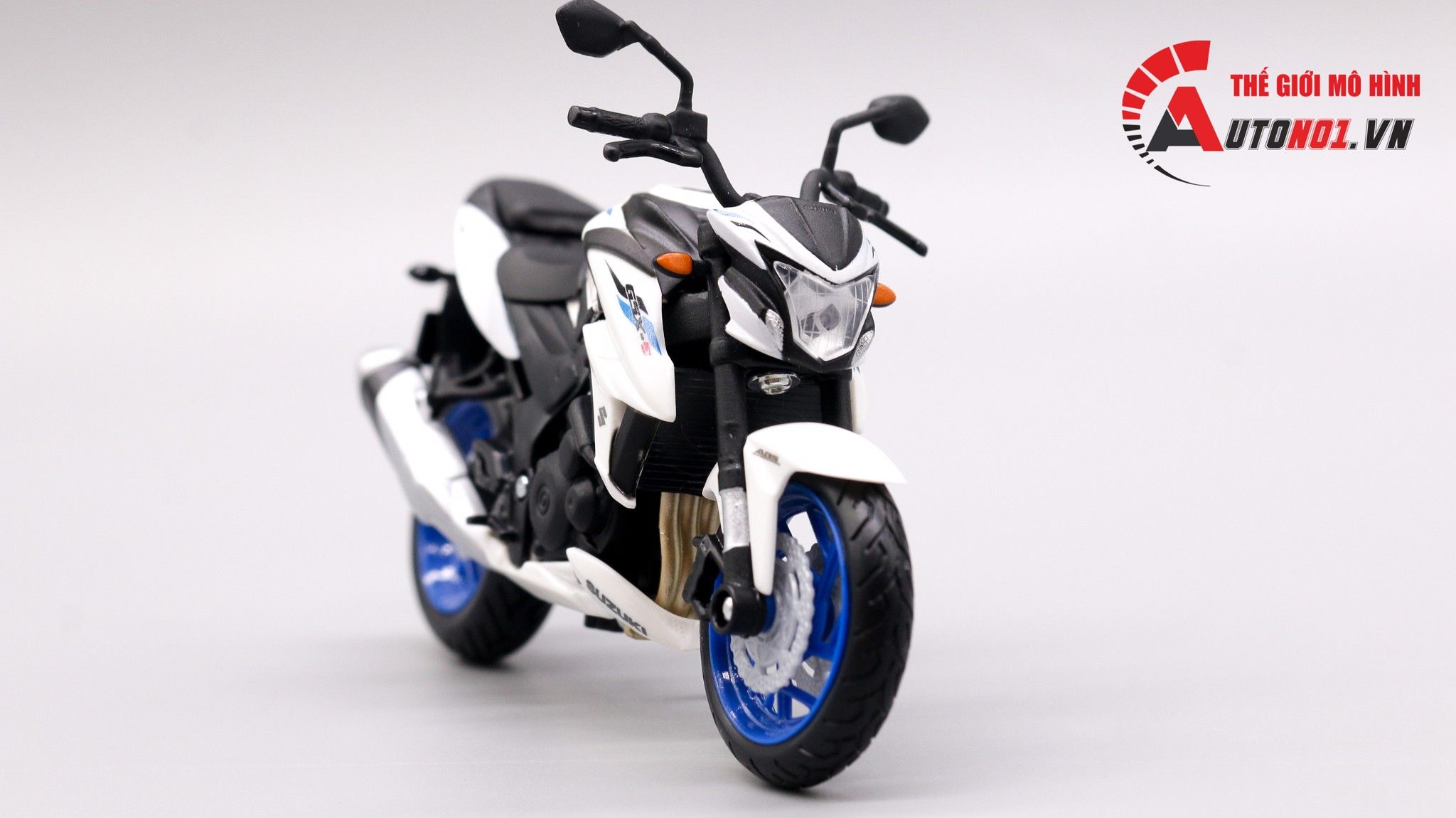  Mô hình xe Suzuki Gsx-s750 1:18 Maisto 7527 