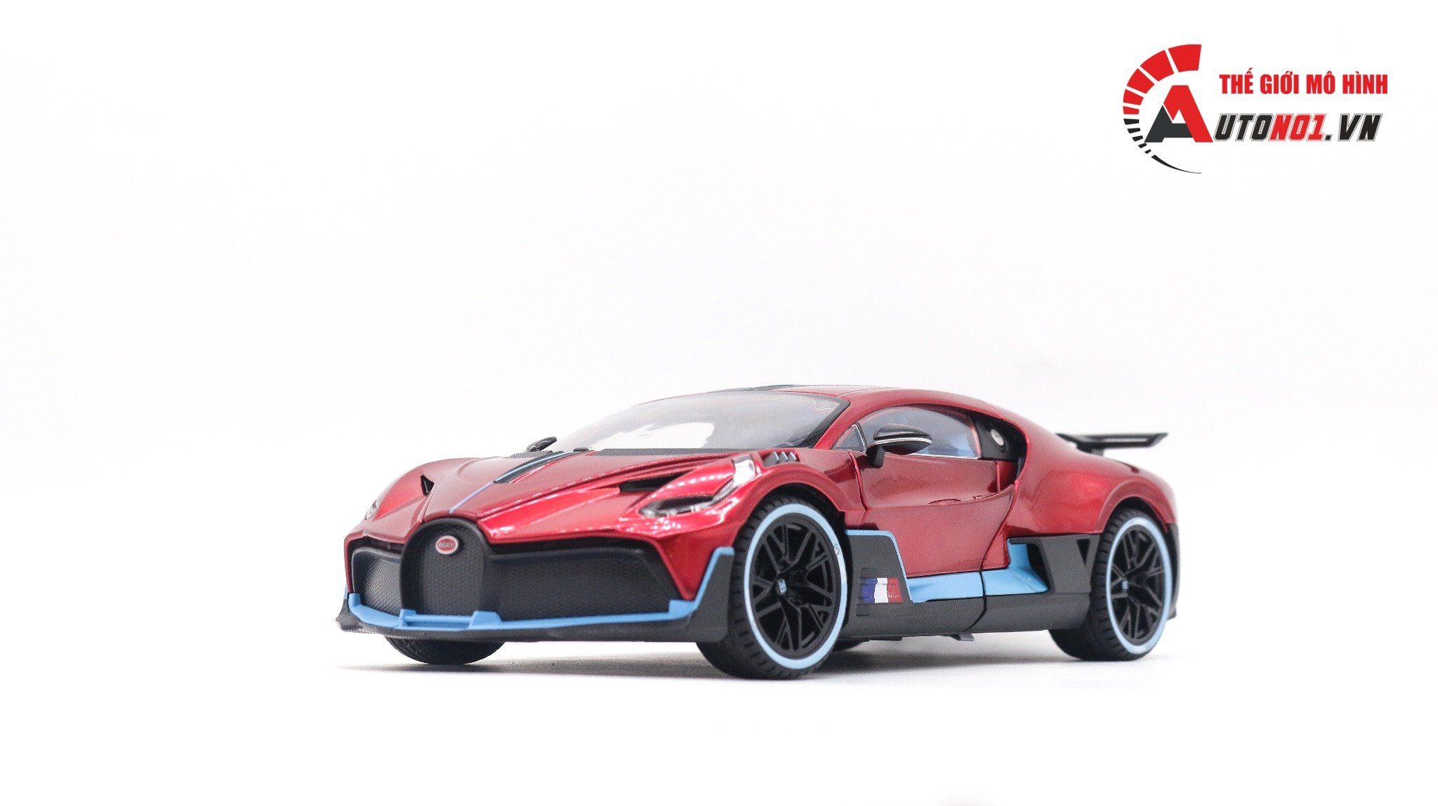  Mô hình xe Bugatti Divo full open - full kính đánh lái được tỉ lệ 1:18 Weitug 