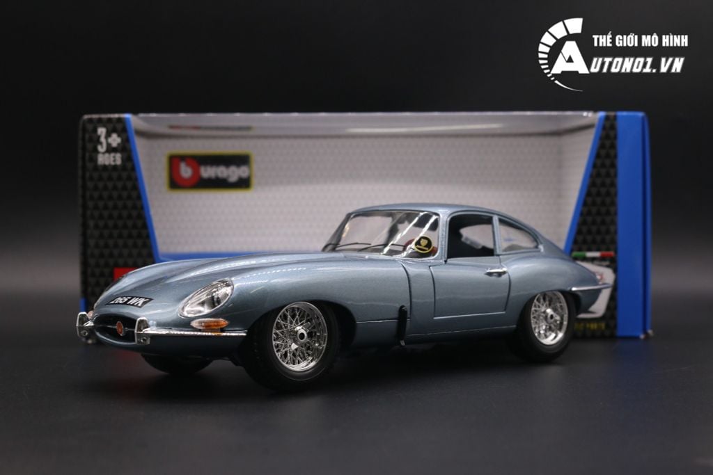 MÔ HÌNH XE JAGUAR E COUPE 1961 SILVER BLUE 1:18 BBURAGO 5237