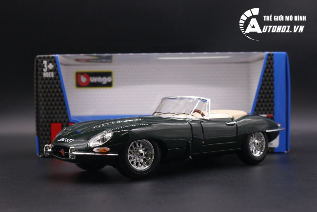 MÔ HÌNH XE JAGUAR E CABRIO. GREEN 1961 1:18 BBURAGO 5238