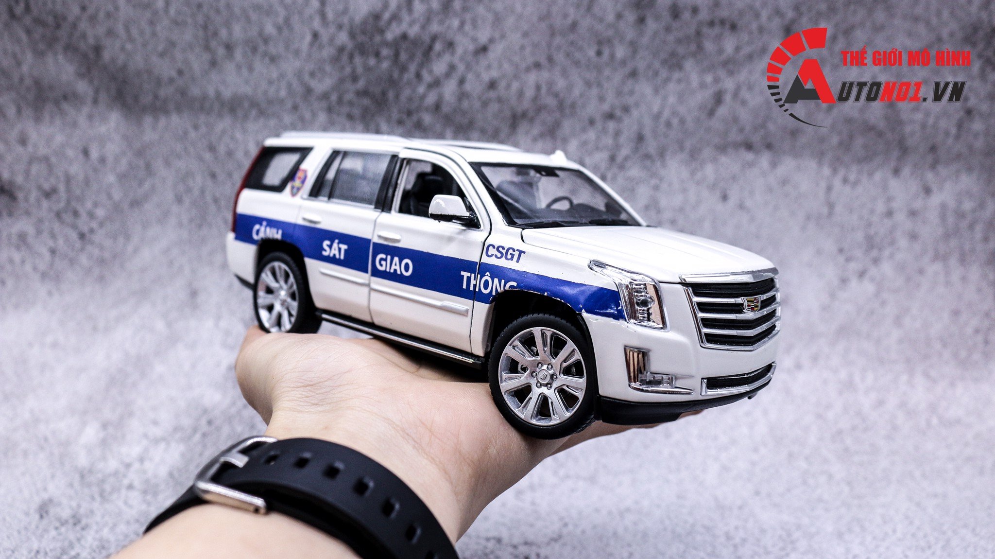  MÔ HÌNH XE CADILLAC ESCALADE ĐỘ CSGT AUTONO1 1:24 D001 