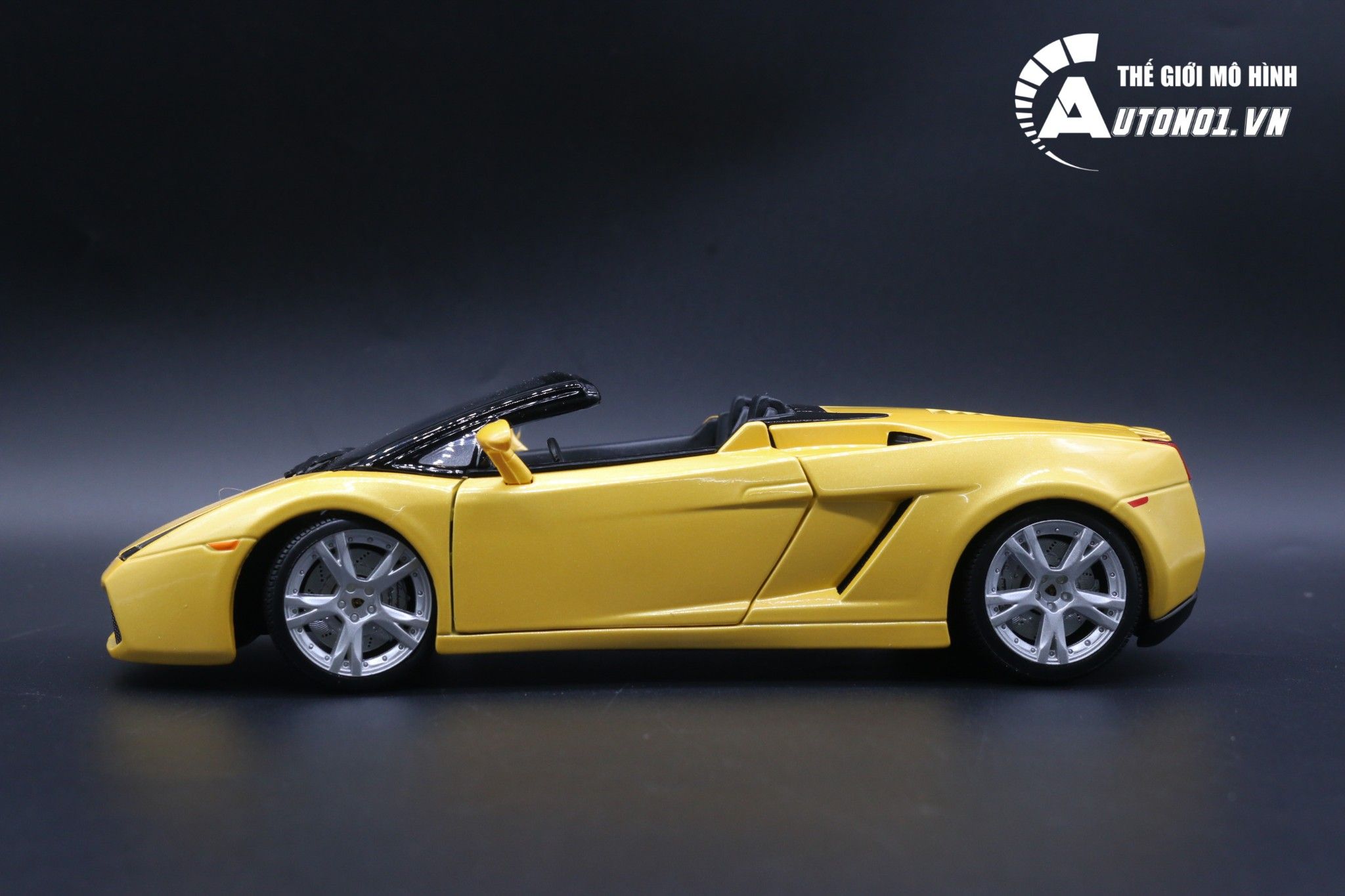  Mô hình xe Lamborghini Gallardo Spyder Yellow 1:18 Bburago 5239 