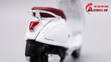  Mô hình xe Vespa primavera 150 white 1:18 Maisto 7070C 