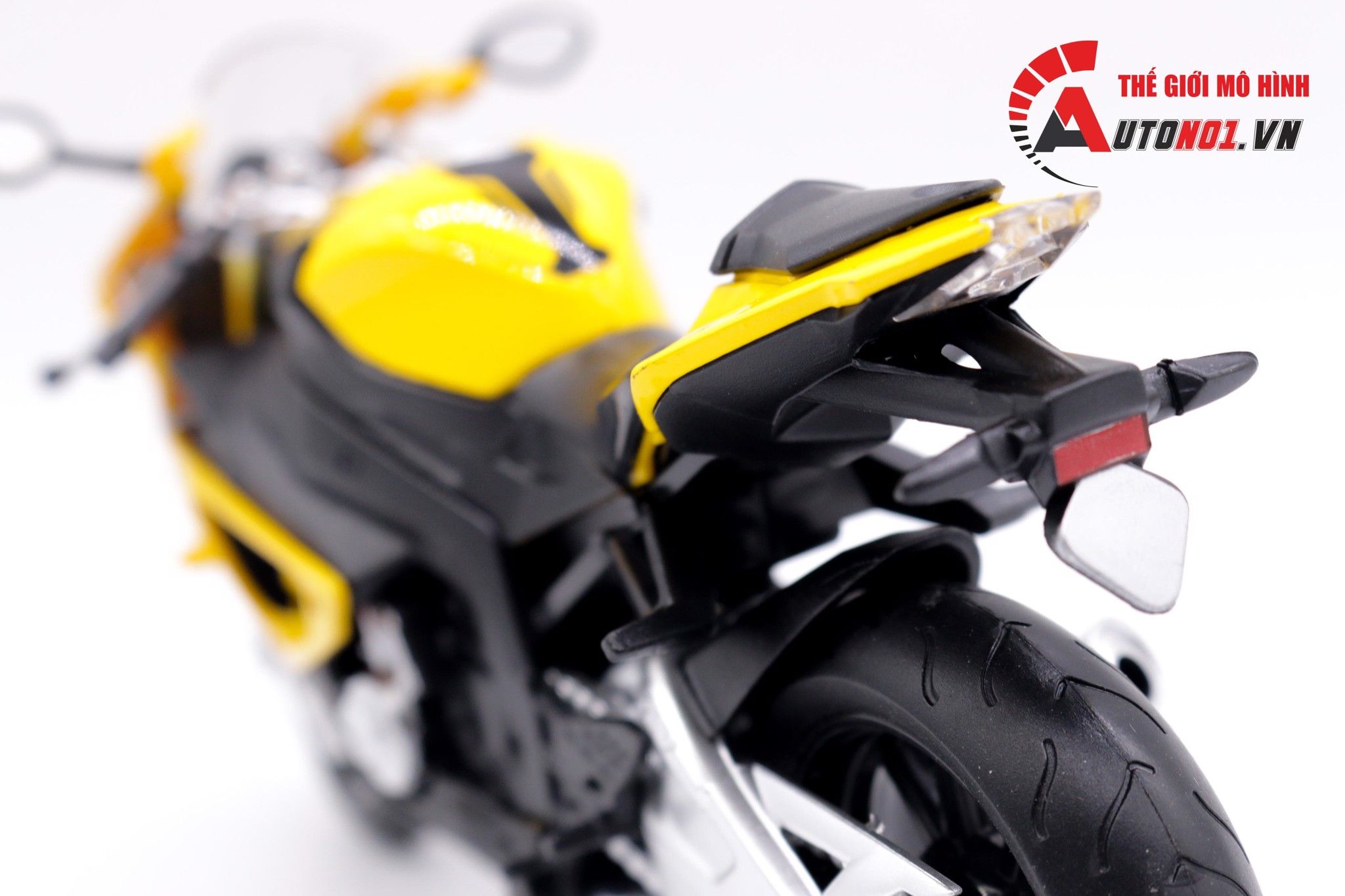  Mô hình xe Bmw s1000rr 2019 1:12 MSZ 7222 