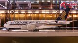  Mô hình máy bay Singapore Airline Airbus A380 47cm 1:130 có đèn led tự động theo tiếng vỗ tay hoặc chạm MB47005 