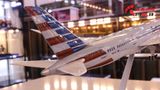  Mô hình máy bay American Boeing B787 47cm 1:130 có đèn led tự động theo tiếng vỗ tay hoặc chạm MB47008 