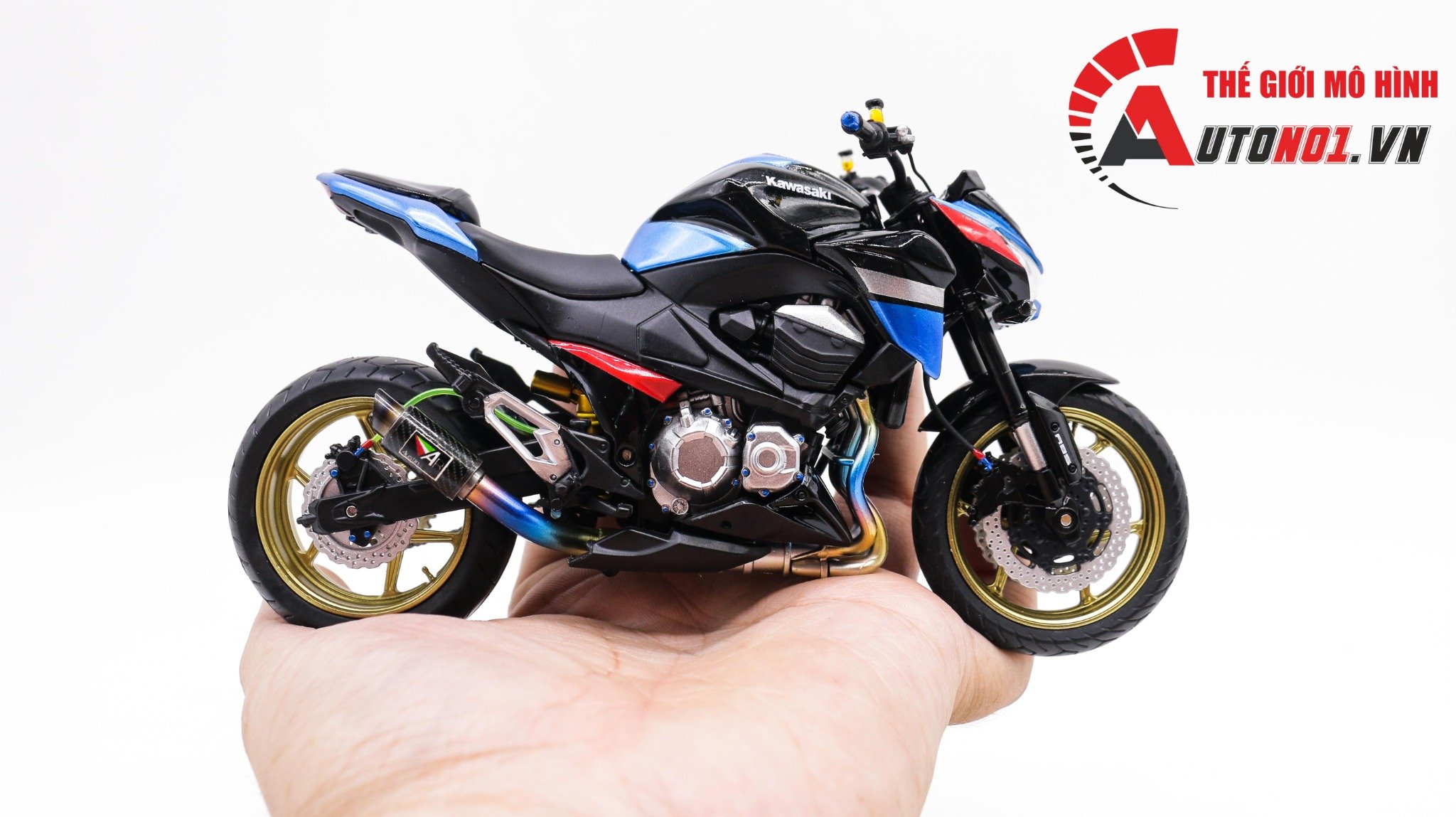  Mô hình xe độ Kawasaki Z800 Metal Blue 1:12 Autono1 Automaxx D225B 