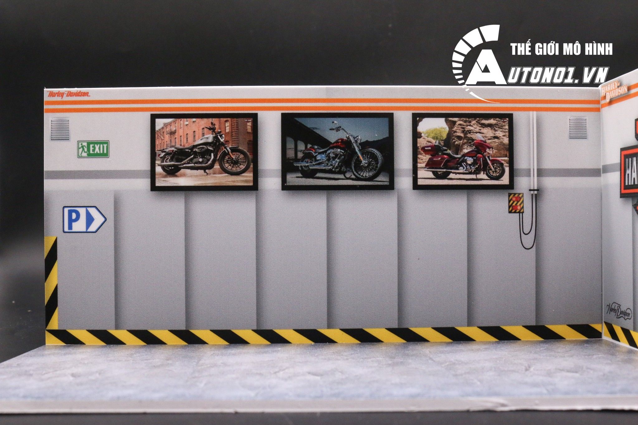  DIORAMA 1:12 TRƯNG BÀY MÔ TÔ HARLEY DAVIDSON DR004F 