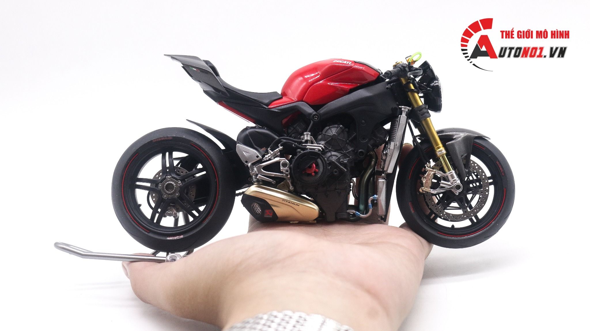  Mô hình xe cao cấp Ducati V4 Panigale Cafe Racer Red cao cấp độ nồi khô 1:12 Tamiya D202 