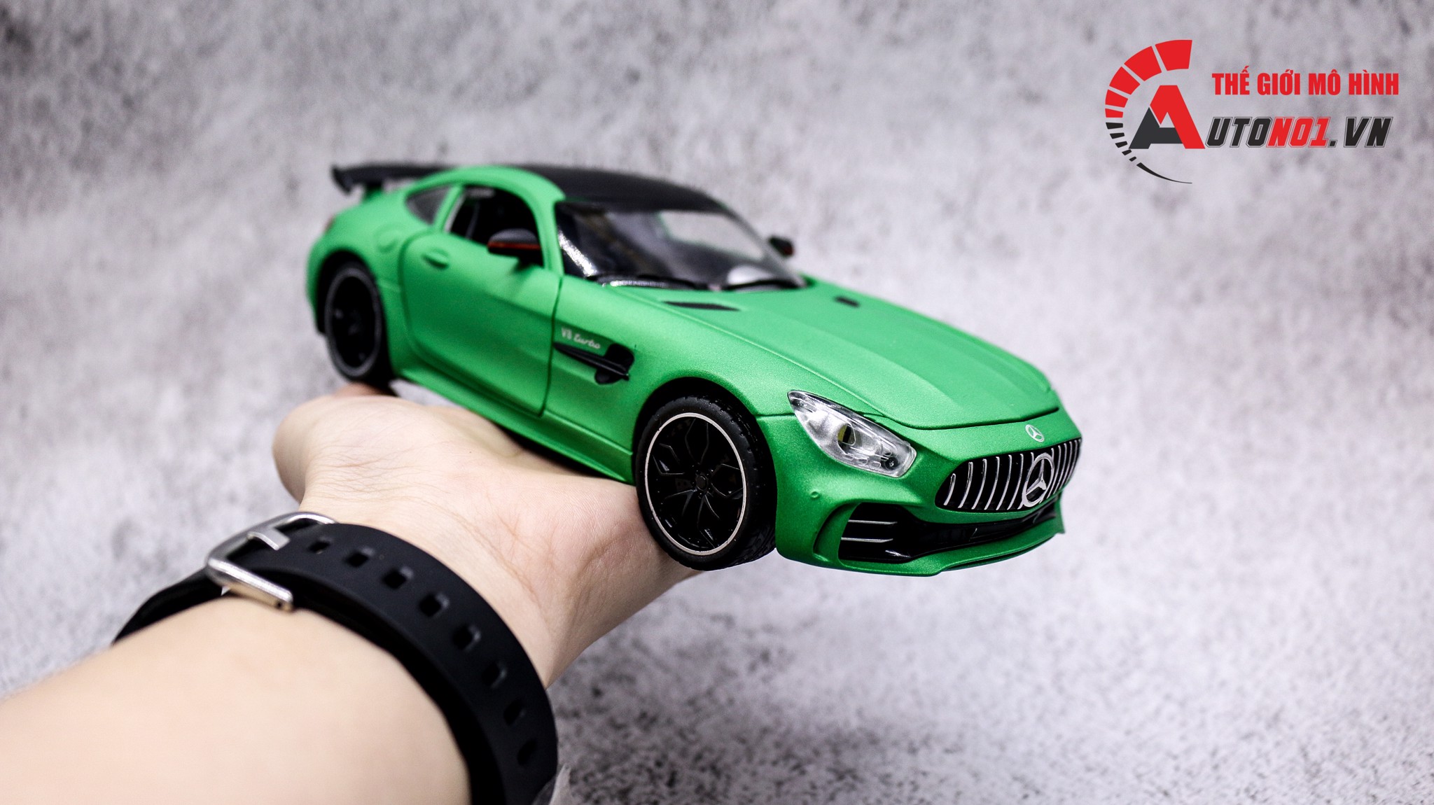  Mô hình xe Mercedes Amg Gt-R 1:24 Chezhi OT412 