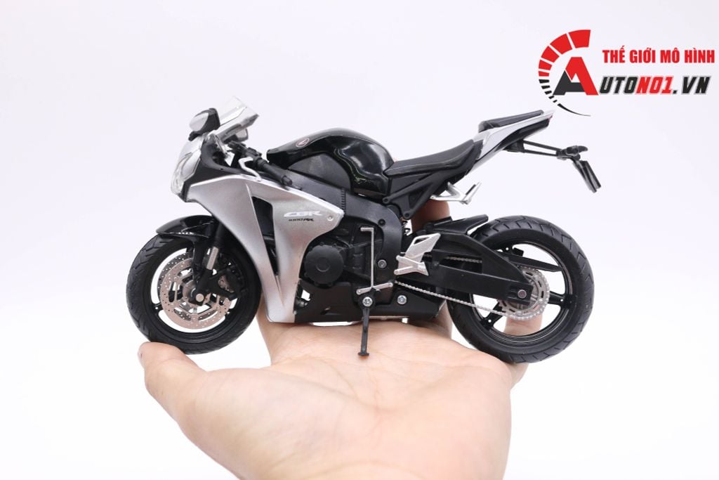 MÔ HÌNH XE HONDA CBR 1000RR SILVER 1:12 JOYCITY CÓ HỘP 5407