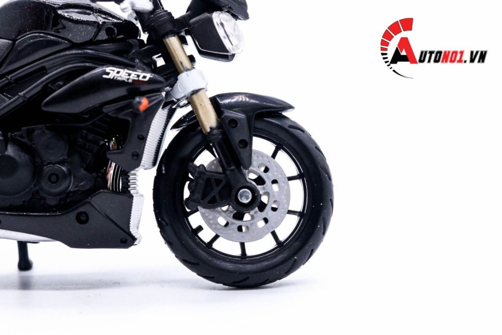 MÔ HÌNH XE TRIUMPH SPEED TRIPLE 2011 1:18 BBURAGO 6169