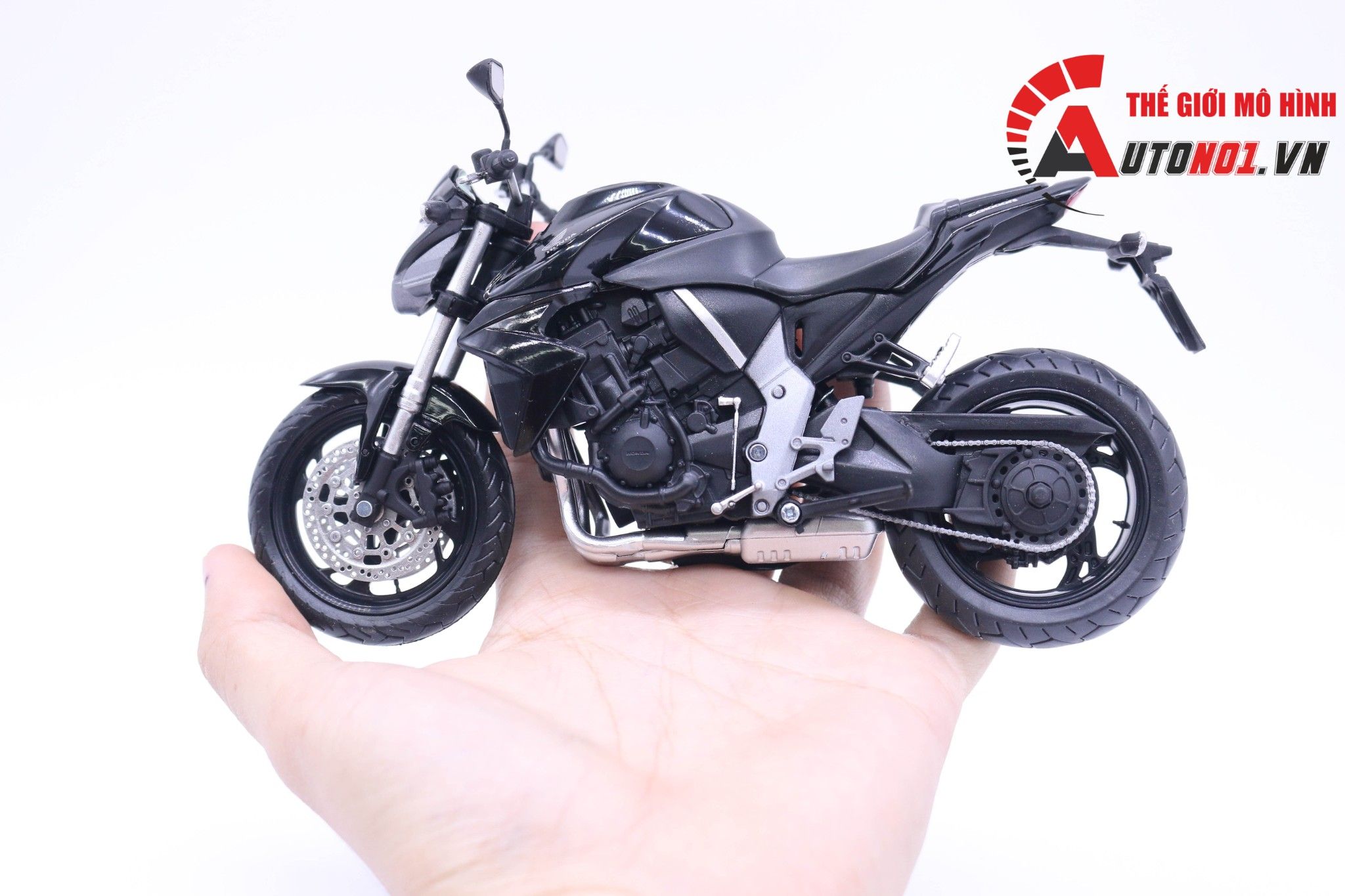  Mô hình xe mô tô Honda CB 1000R black tỉ lệ 1:12 Joycity 6520 