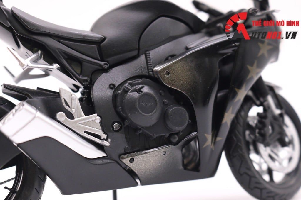 MÔ HÌNH XE HONDA CBR 1000RR BLACK STAR 1:12 JOYCITY 6527