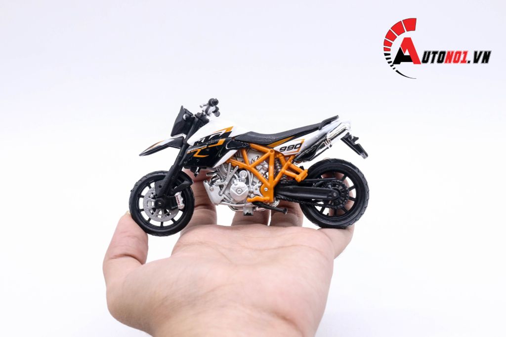 MÔ HÌNH XE KTM 990 SUPERMOTO R 1:18 BBURAGO 1022