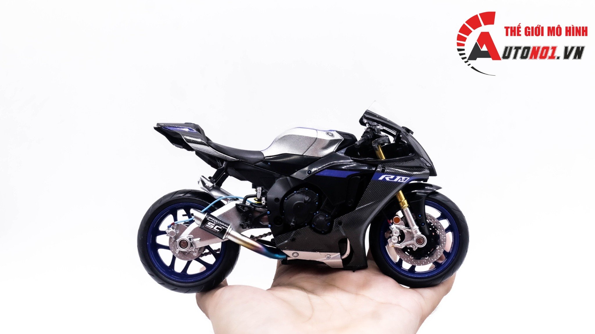  Mô hình xe độ Yamaha Yzf R1 carbon độ pô SC tỉ lệ 1:12 Autono1 D230 