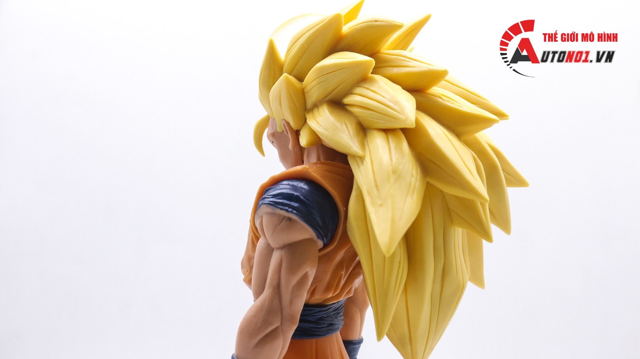  Mô hình nhân vật Dragonball Songoku super saiyan 3 33cm FG157 