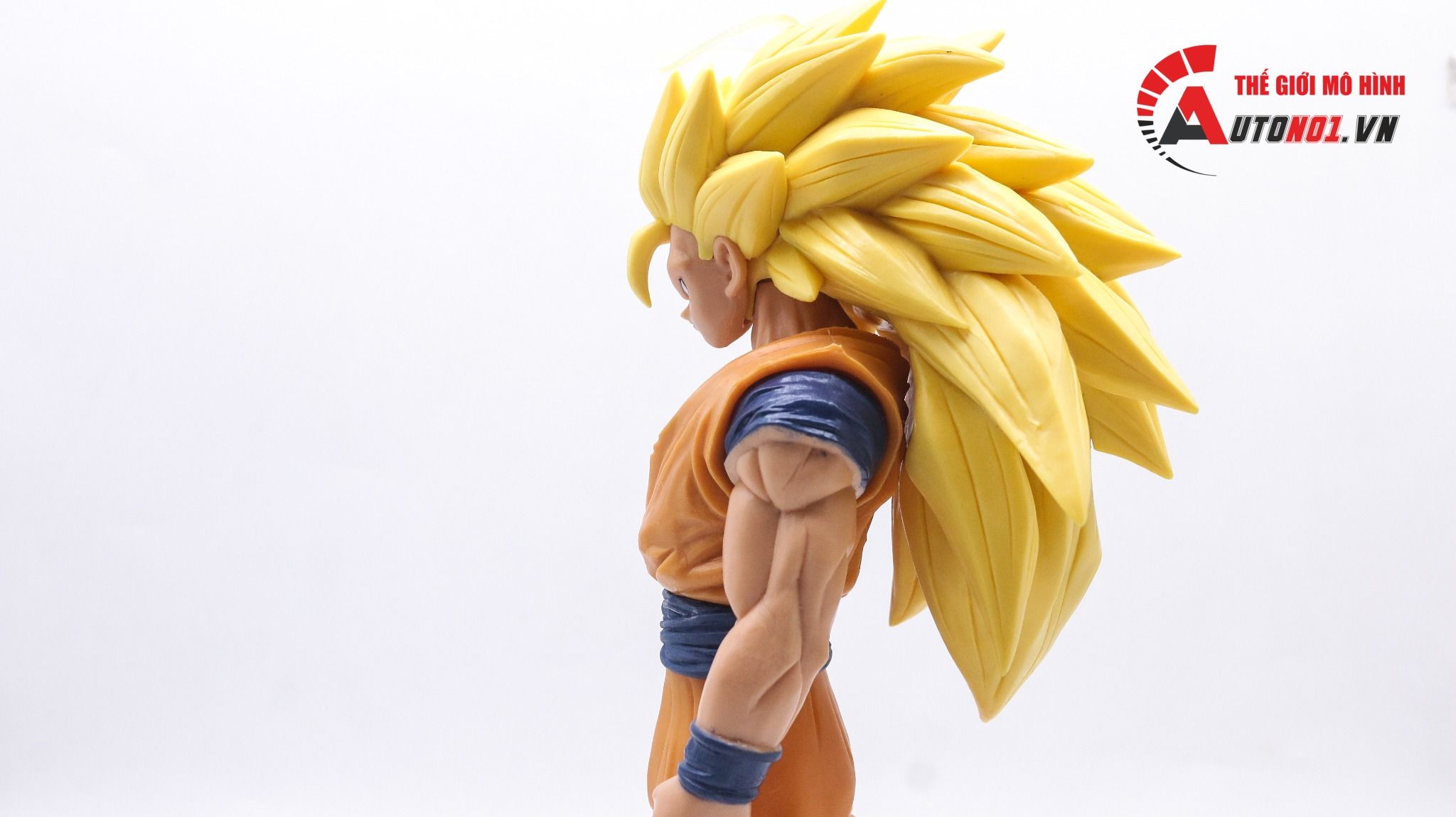  Mô hình nhân vật Dragonball Songoku super saiyan 3 33cm FG157 