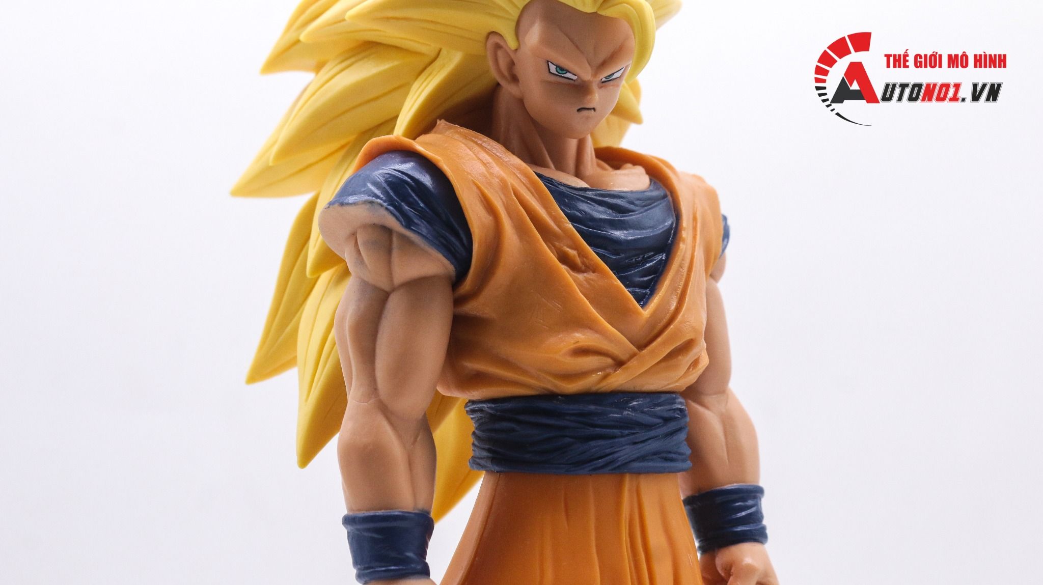  Mô hình nhân vật Dragonball Songoku super saiyan 3 33cm FG157 