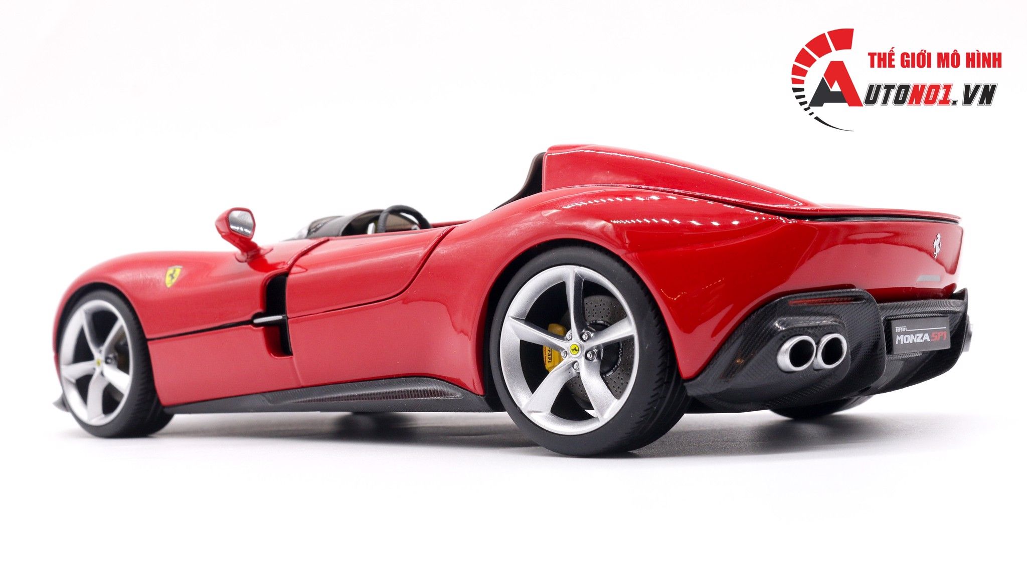  Mô hình xe Ferrari Monza Sp1 Sports Red 1:18 Signature Bburago 7547 