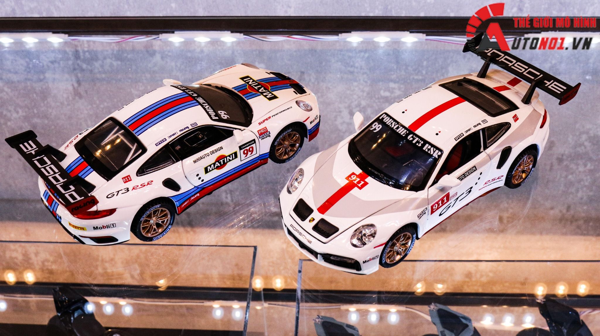  Mô hình xe Porsche 911 Gt3 RSR Martini 1:32 Miniauto OT351 